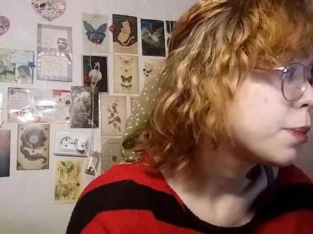 AthenaPopple from BongaCams