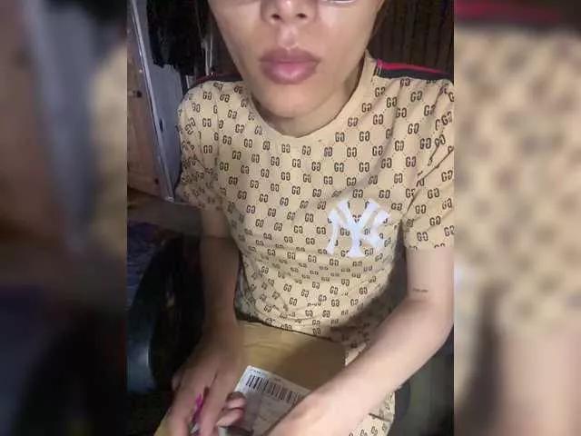 Baby-ladysweet69 on BongaCams 
