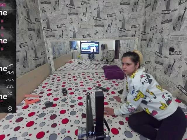 BabyCleopatra on BongaCams 