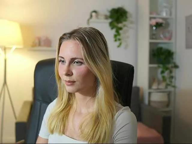 catecrago on BongaCams