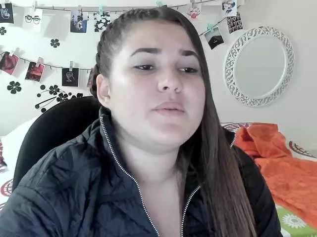 celeste-r on BongaCams 