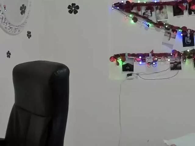 celeste-r on BongaCams 