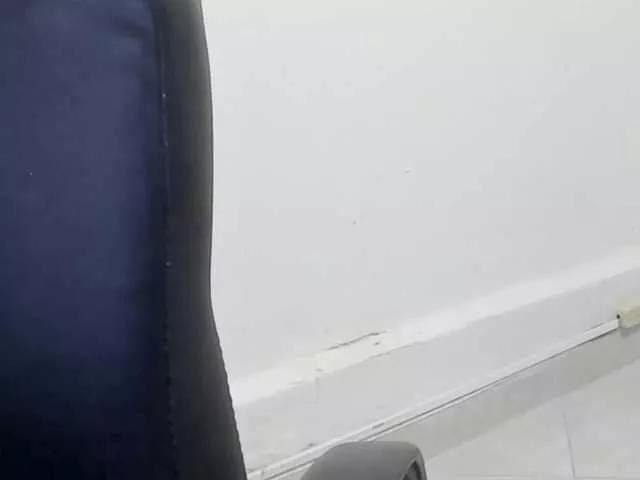 celeste-r on BongaCams 