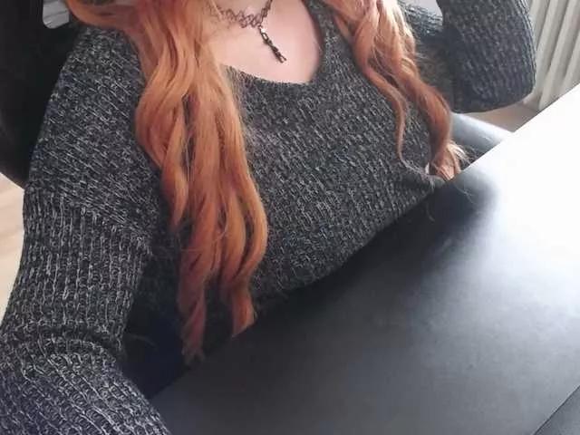 Celina-Rose from BongaCams