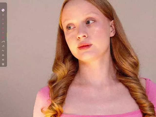 CuteShine from BongaCams