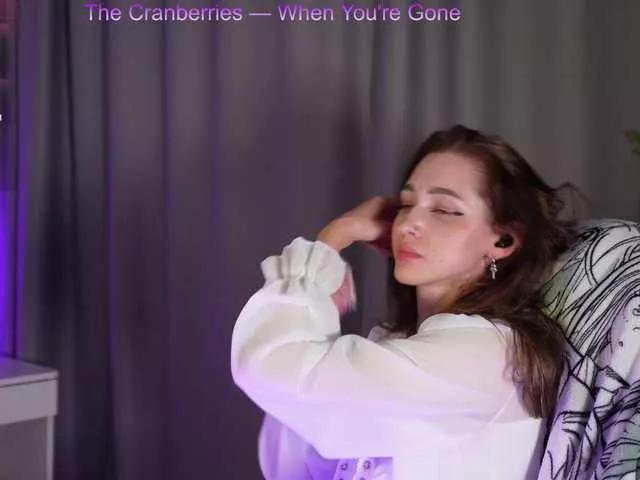 Amazing Diana-Dii wants you to fuck her body now Diana-Dii from BongaCams