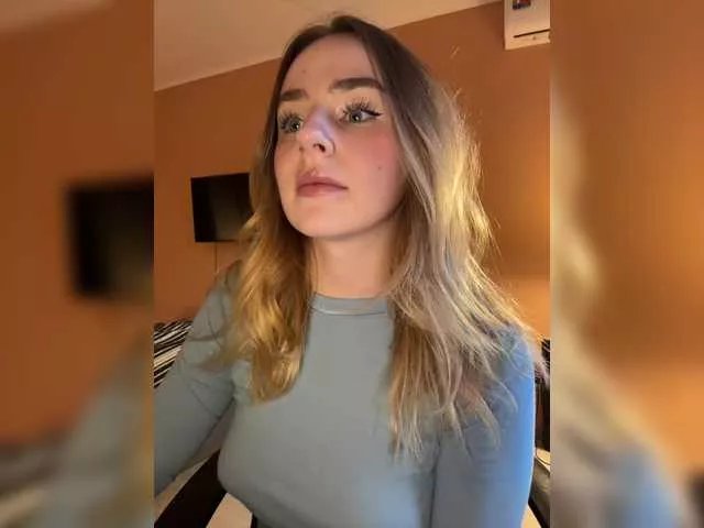 elegantbabe from BongaCams