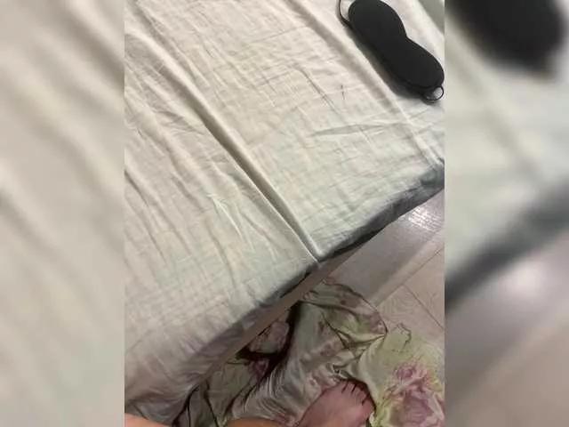 Admire 25 years old Essss33331 from BongaCams Essss33331 from BongaCams