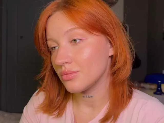 Join Eva-Kisa, she wants to masturbate for you Eva-Kisa from BongaCams