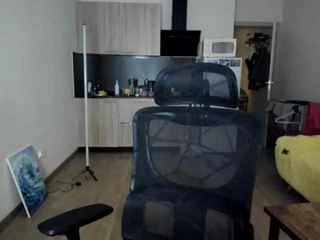 Explore F1t-girl-number-0ne, she wants to masturbate for you F1t-girl-number-0ne from BongaCams