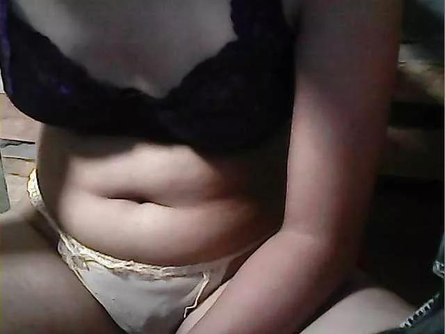 flowerhairypinay from BongaCams