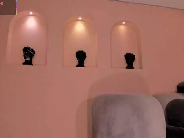 Join IsabellaMoreau, she wants to masturbate for you IsabellaMoreau from BongaCams