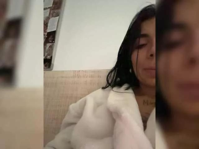 Explore 27 years old juanita-fox from BongaCams juanita-fox from BongaCams