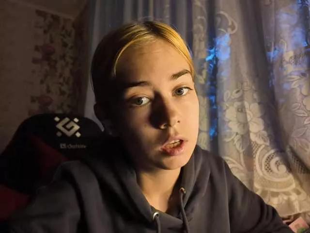 KayleneTemplet from BongaCams