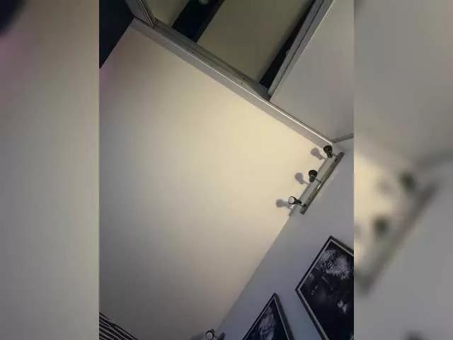 Masturbate to 30 years old Kotofeyka1 from BongaCams Kotofeyka1 from BongaCams