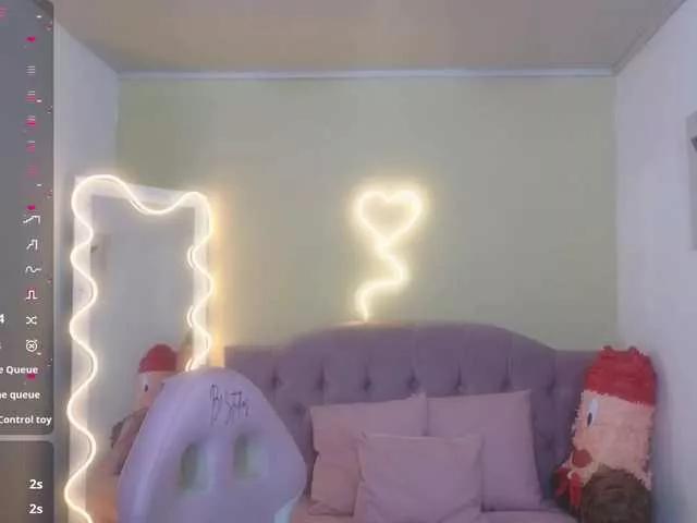 Laraa-tay on BongaCams 