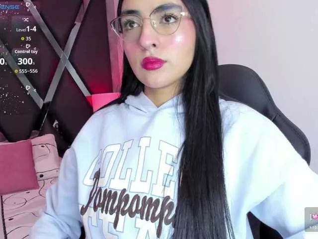 Discover 20 years old LennaBlair from BongaCams LennaBlair from BongaCams