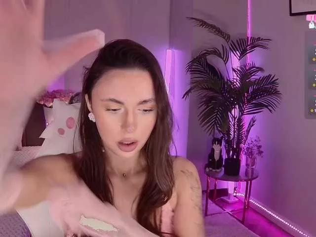 Lerochkaa from BongaCams