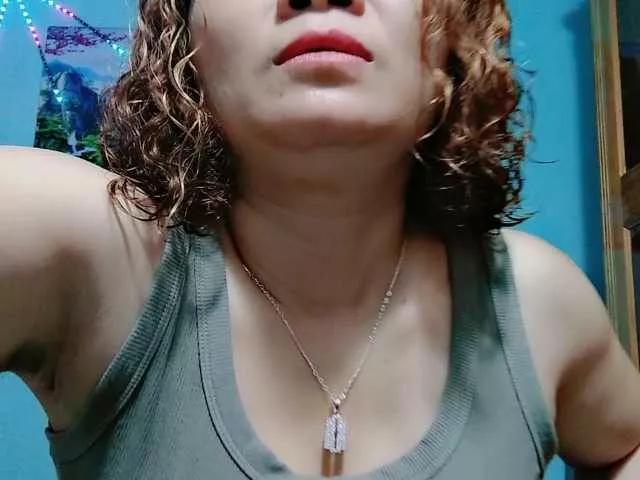 Linhanhsex2k from BongaCams