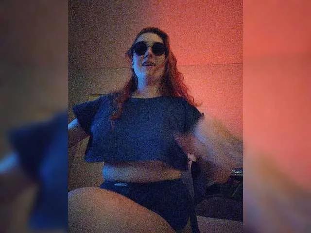 Linkamalinka1013 on BongaCams 
