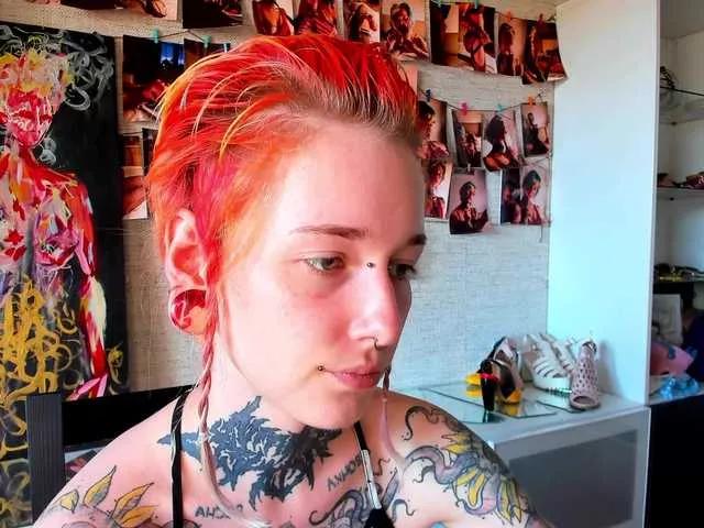 LittleSpaceMouse- on BongaCams 