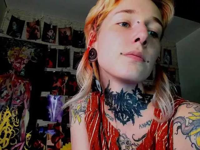 LittleSpaceMouse- on BongaCams 