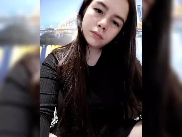 Lona-S from BongaCams