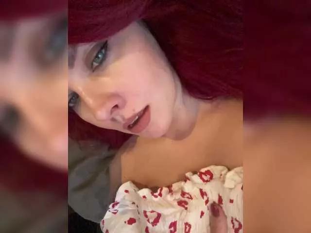 lova-mars on BongaCams 