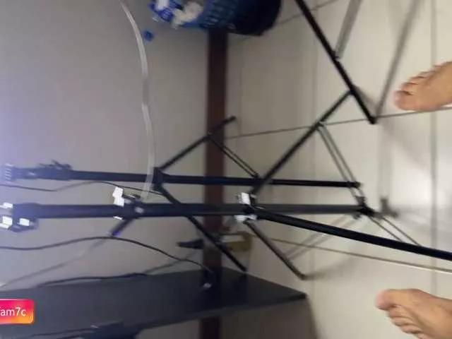 Try hot escort Lul1lovee lul1lovee from BongaCams