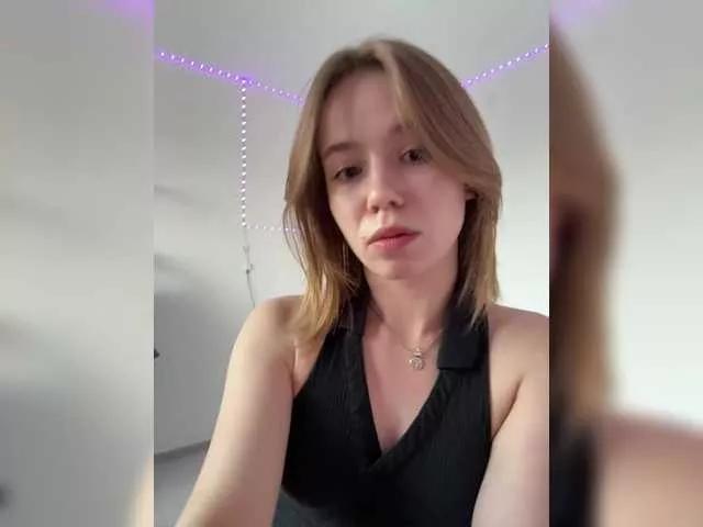 mariaaa-1 on BongaCams 