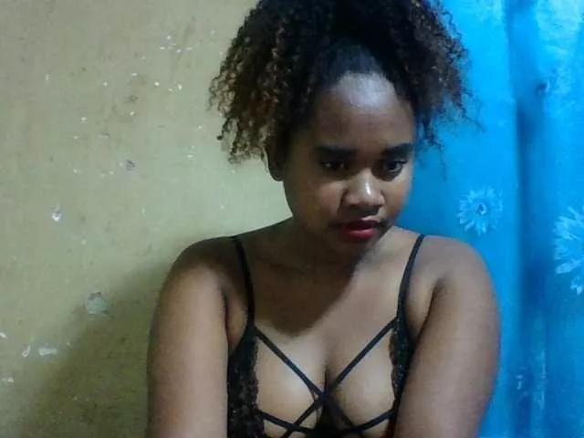 Marie121 from BongaCams