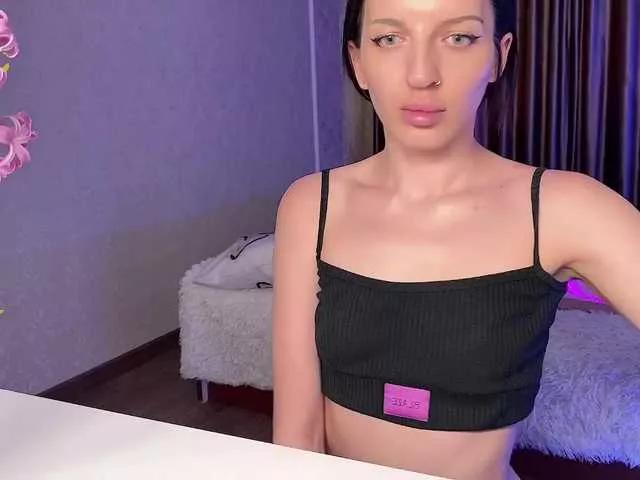 MillaVanilla on BongaCams 