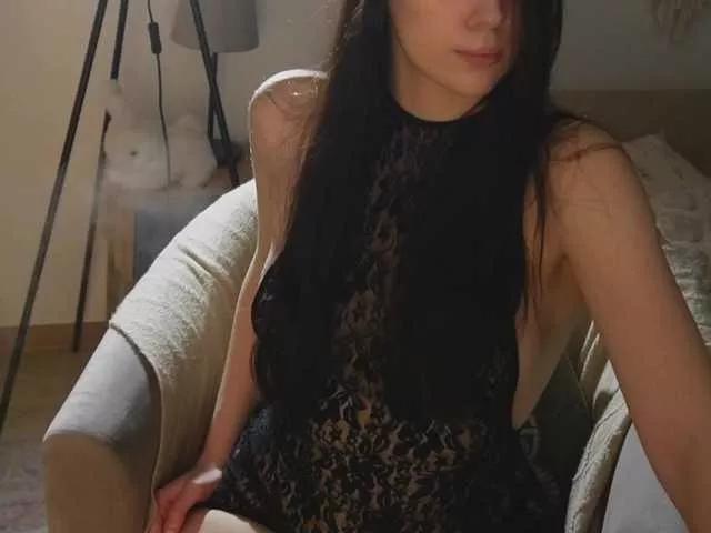 NimfaHeart from BongaCams