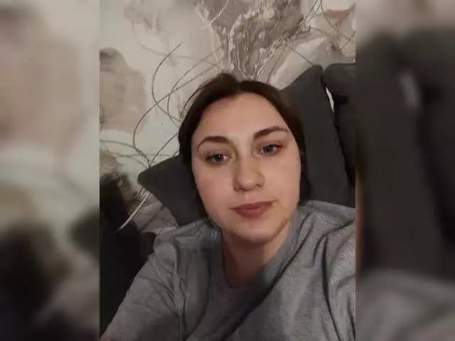 Try Olesya4515, they want to masturbate for you Olesya4515 from BongaCams