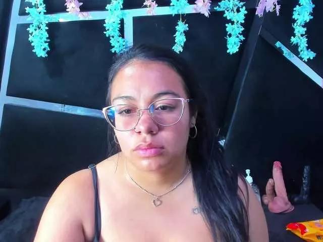 Watch 26 years old RossiVioleta from BongaCams RossiVioleta from BongaCams