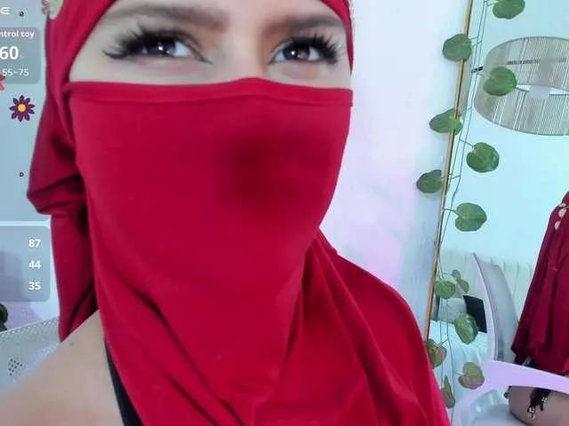 shaiira from BongaCams