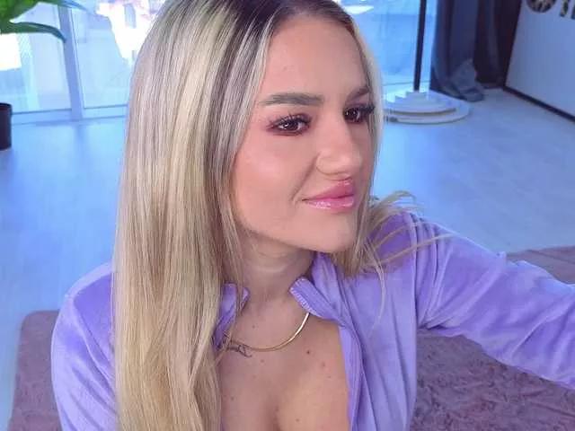 SpoilM3Mor3 from BongaCams