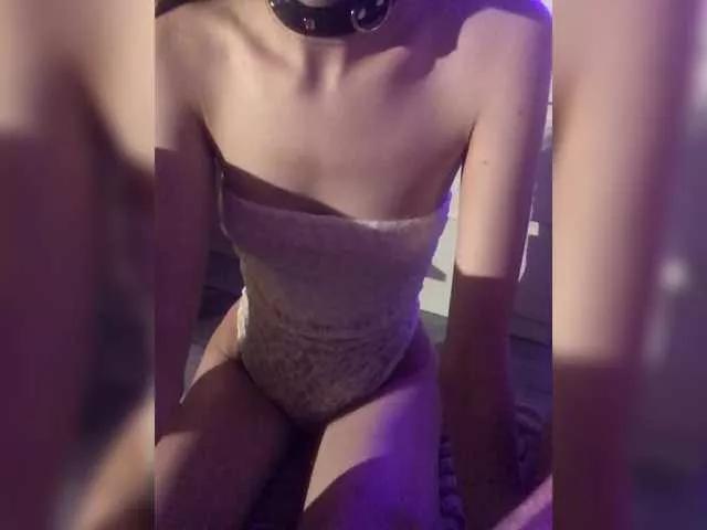 Check out Squirtpro, they want to masturbate for you squirtpro from BongaCams