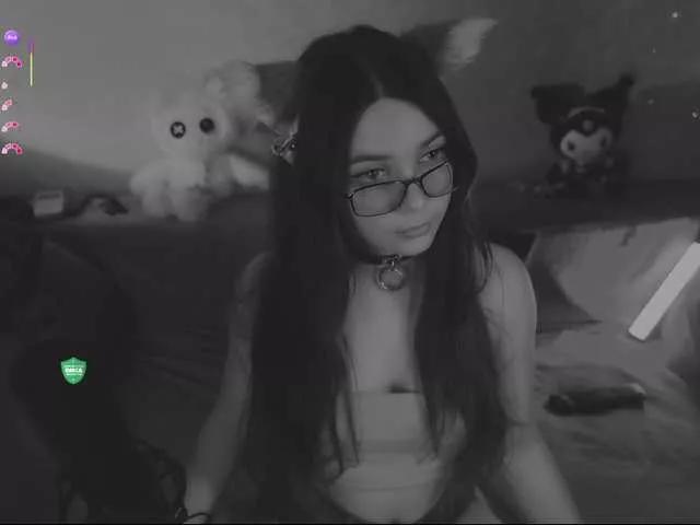 sweet-cupcake from BongaCams