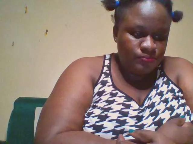 Masturbate to Trapqueen1, she wants to masturbate for you Trapqueen1 from BongaCams