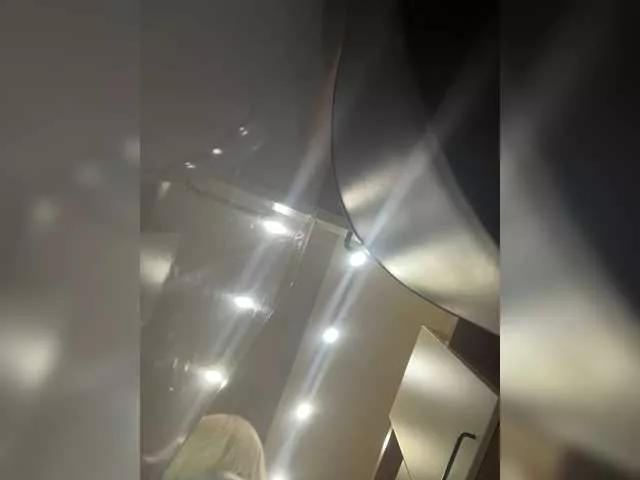 Tvoyasamka77 from BongaCams