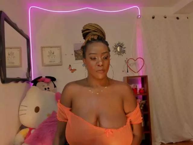 VIOLETAJONES on BongaCams