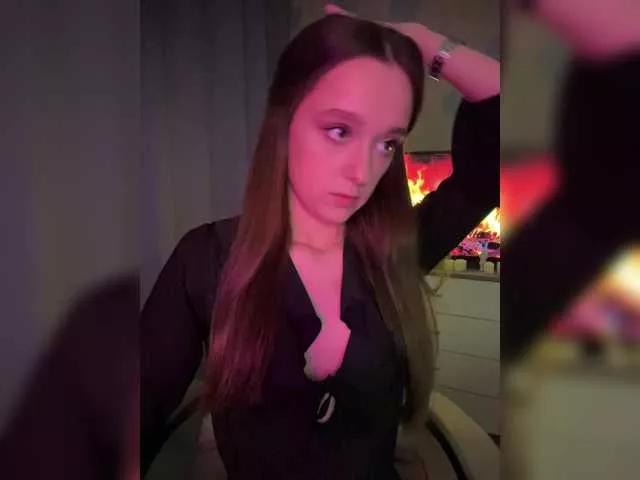 ymnichka from BongaCams