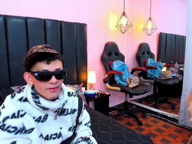 Discover 19 years old ZairanMatheus from BongaCams ZairanMatheus from BongaCams