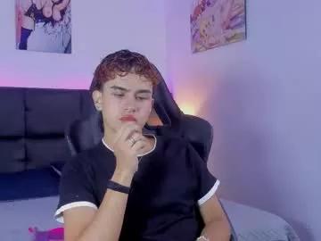 Admire sexy camwhore Aiiden_15 aiiden_15 from Chaturbate