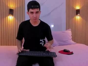 alejo_gray1 from Chaturbate