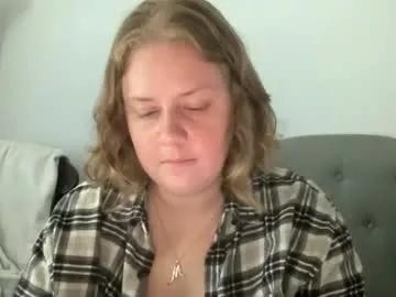 angeloflight273360 from Chaturbate