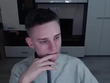 angryzan from Chaturbate