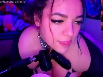 Discover 25 years old booboosperfectfacefuck from Chaturbate booboosperfectfacefuck from Chaturbate