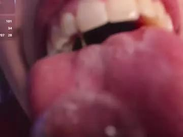 Masturbate to slutty stripper Bri_von_dhara_ bri_von_dhara_ from Chaturbate